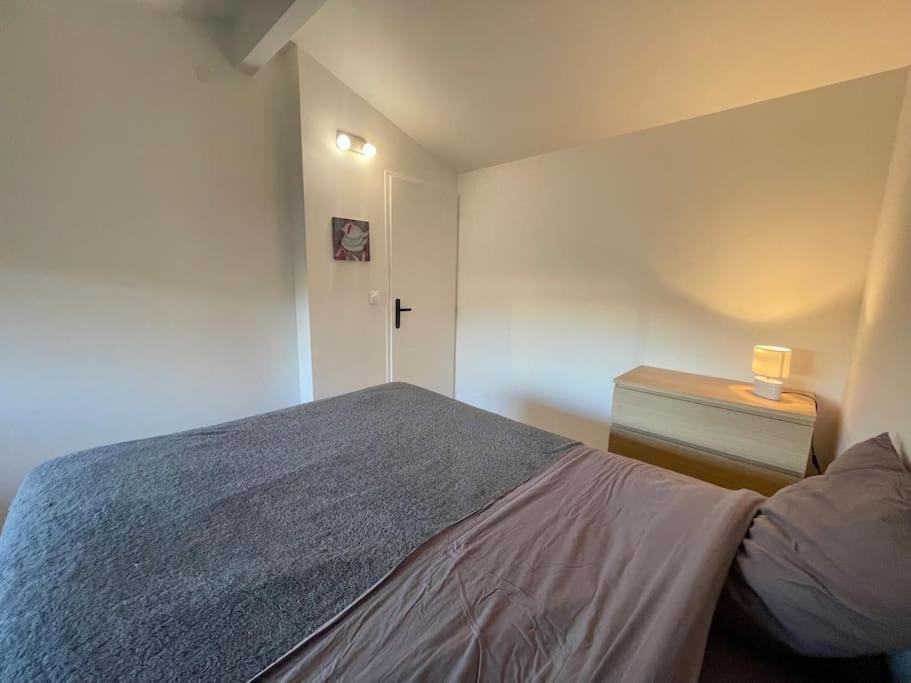Au Calme, Maison T3 Neuf Avec Jardin A Cassy Лантон Экстерьер фото